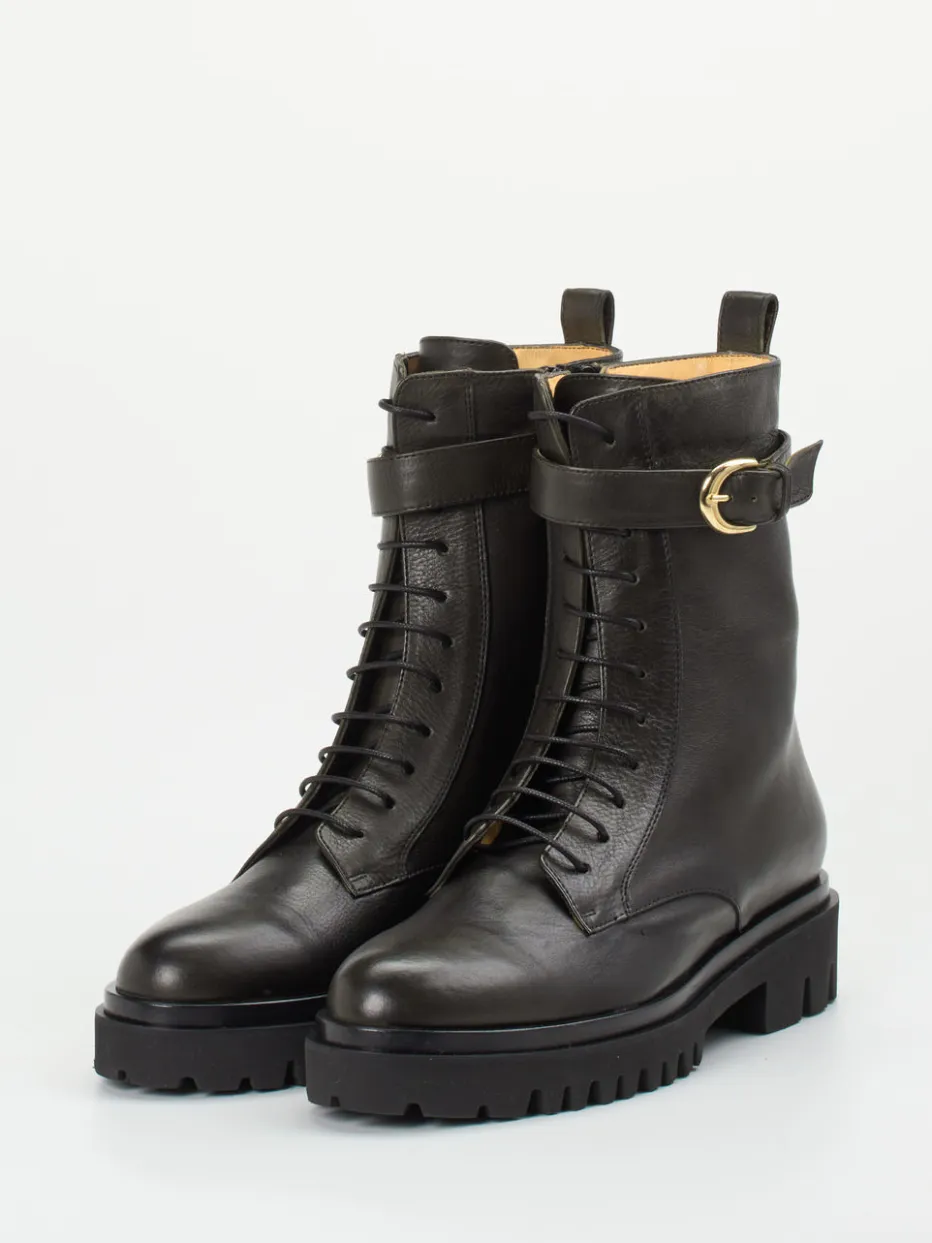 – Schnürboots aus Kalbleder in Dunkel*Truman's