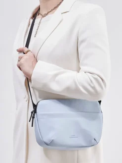 – Crossbody Bag aus Textil Hell*Ucon Acrobatics Hot