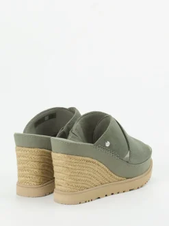 – Keilsandalette aus Veloursleder Salbei*UGG New