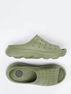 – Pantolette aus EVA-Schaum Oliv*UGG Hot