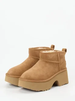 – Plateau-Stiefelette aus Veloursleder*UGG Online