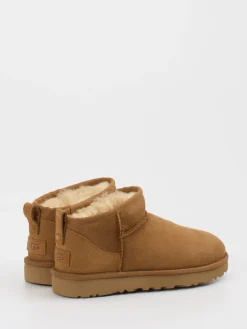 – Stiefelette aus Veloursleder cognac*UGG Hot