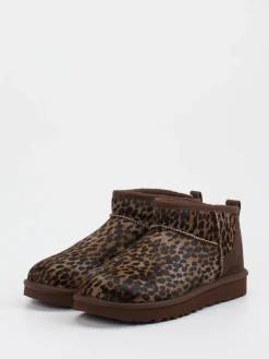 – Stiefeletten aus Fell mit Leoprint*UGG Online