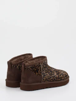 – Stiefeletten aus Fell mit Leoprint*UGG Online