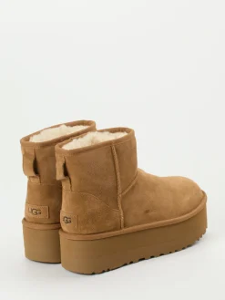Damen UGG – Stiefeletten aus Veloursleder karamell