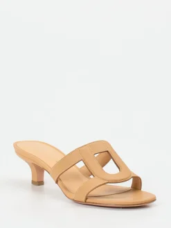 Damen Unützer – Mules aus Kalbleder in Hellbraun