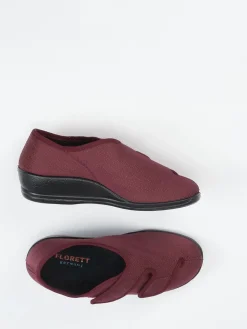 – Hausschuh aus Textil in Bordeauxrot*Varomed New