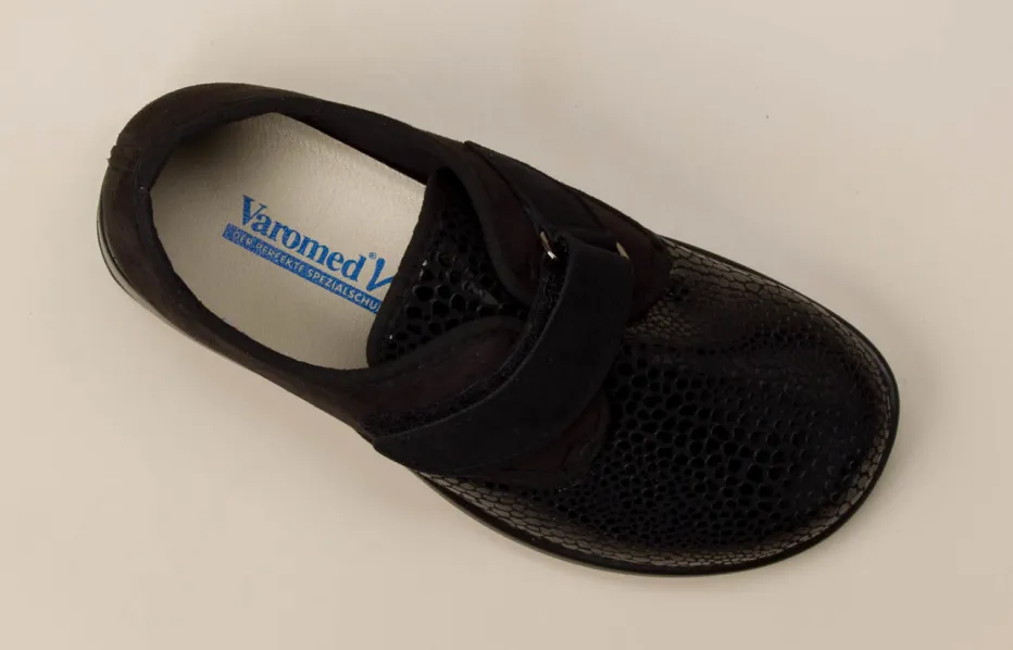 – Klett-Halbschuh aus Textil mit Reptilprägung*Varomed Clearance