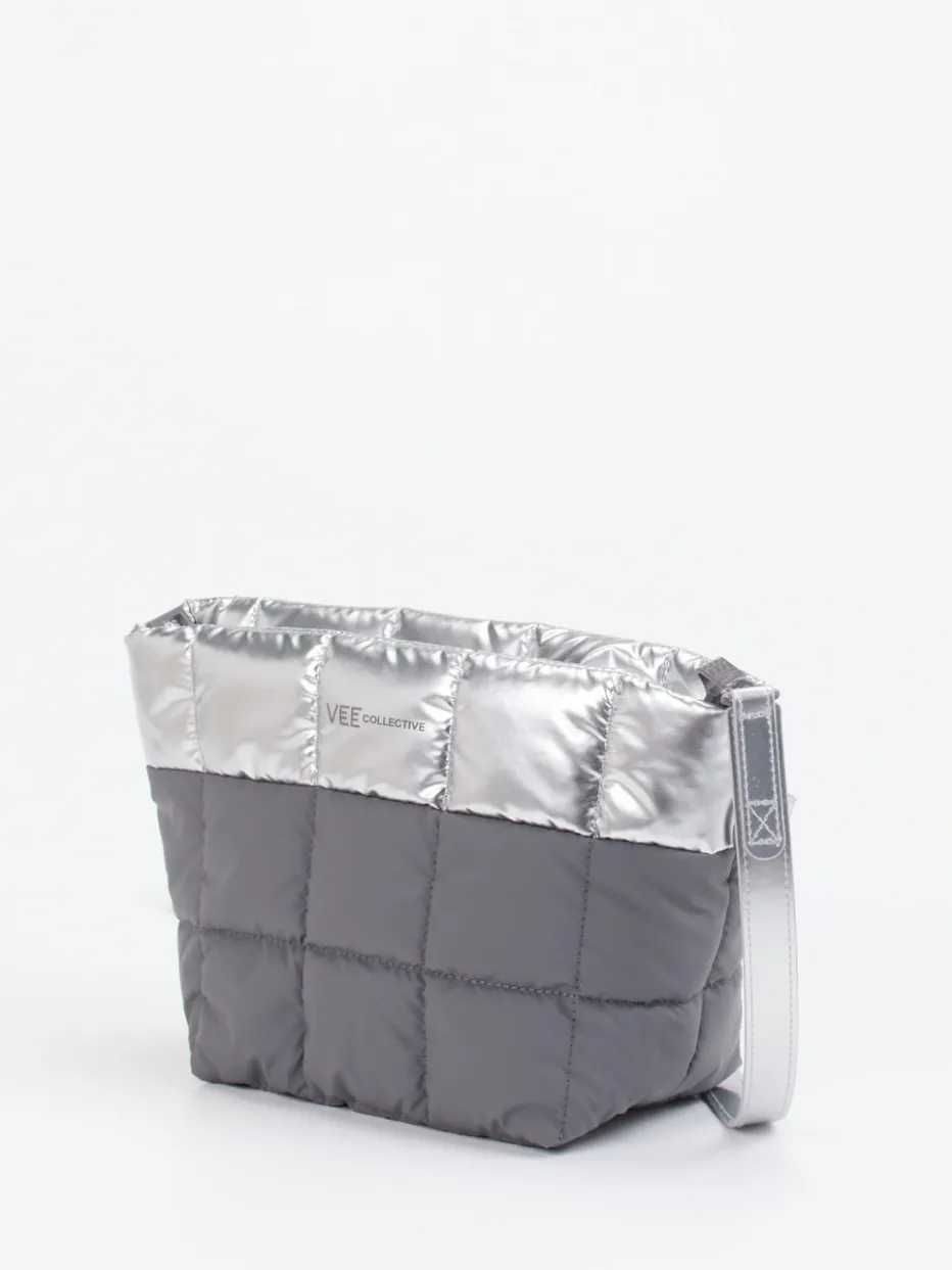 – Schultertasche aus Nylon in Anthrazit*VeeCollective Berlin Online