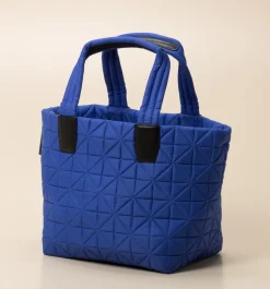 – Shopper*VeeCollective Berlin Clearance