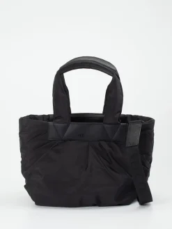 – Shopper aus Nylon in*VeeCollective Berlin Hot