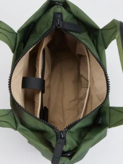 – Shopper Bag aus Nylon Oliv*VeeCollective Berlin Sale