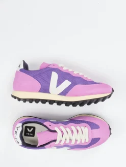 – Retro-Sneaker aus Hexamesh und Veloursleder Violett*VEJA Online