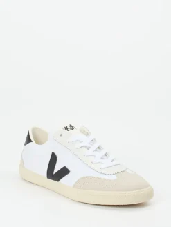 – Sneaker aus Canvas und Wildleder*VEJA Online