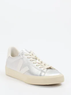– Sneaker aus Kalbleder in*VEJA Outlet
