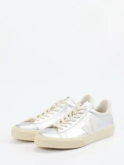 – Sneaker aus Kalbleder in*VEJA Outlet