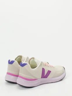 – Sneaker aus veganem Mesh in Creme*VEJA Sale