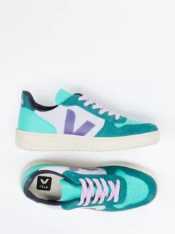 – Sneaker aus Veloursleder türkis*VEJA Clearance