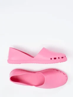 – Badeschuhe aus Synthetik in*Verbenas