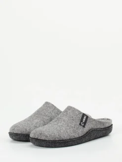 – Filzpantoffeln aus recyceltem Filz hell*Verbenas Hot