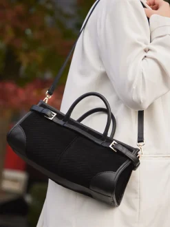 Damen Viamailbag – Top Handle Bag aus Textil und Leder Schwarz