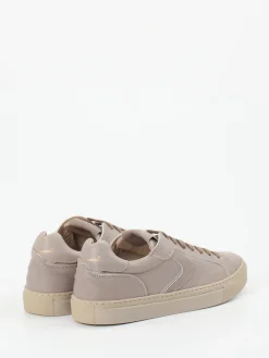 – Sneaker aus Kalbleder in Taupe*Voile Blanche Hot