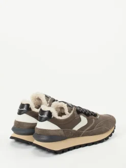 – Sneaker aus Veloursleder taupefarben*Voile Blanche Discount