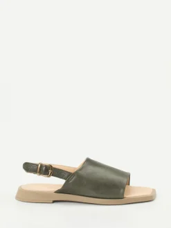 – Sandalen aus Kalbleder in Oliv*Werner Best